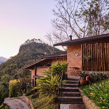 Pousada Teto Do Cafundo São Francisco Xavier Exteriör bild