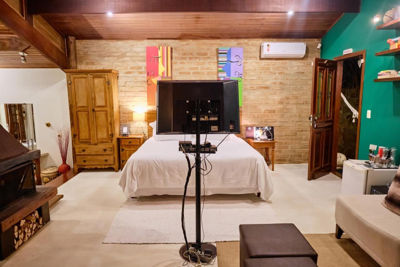 Pousada Teto Do Cafundo São Francisco Xavier Exteriör bild